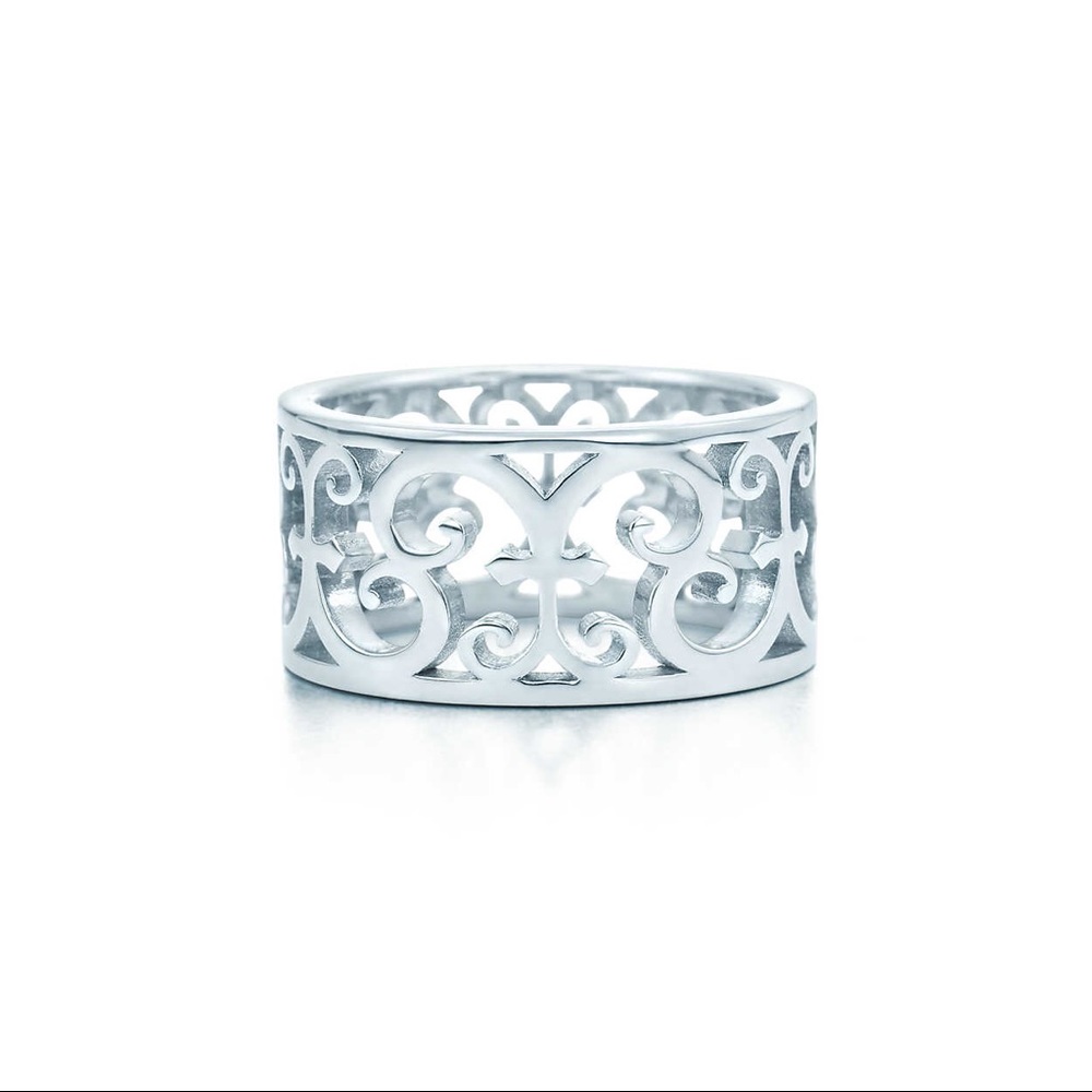 (Last one)Tiffany & Co Enchant ring